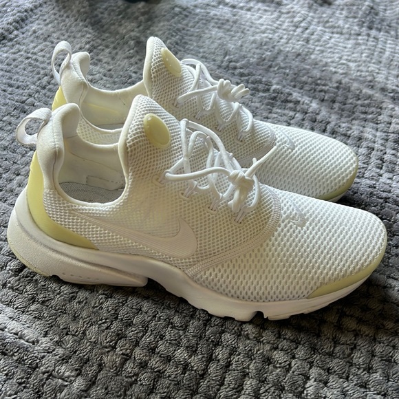 NIKE PRESTO FLY white - Picture 3 of 9